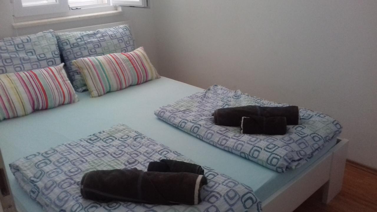 Roxsi Apartment *